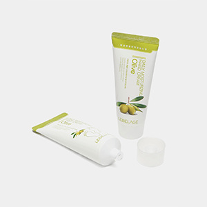 LEBELAGE Daily Moisturizing Olive Foot Cream